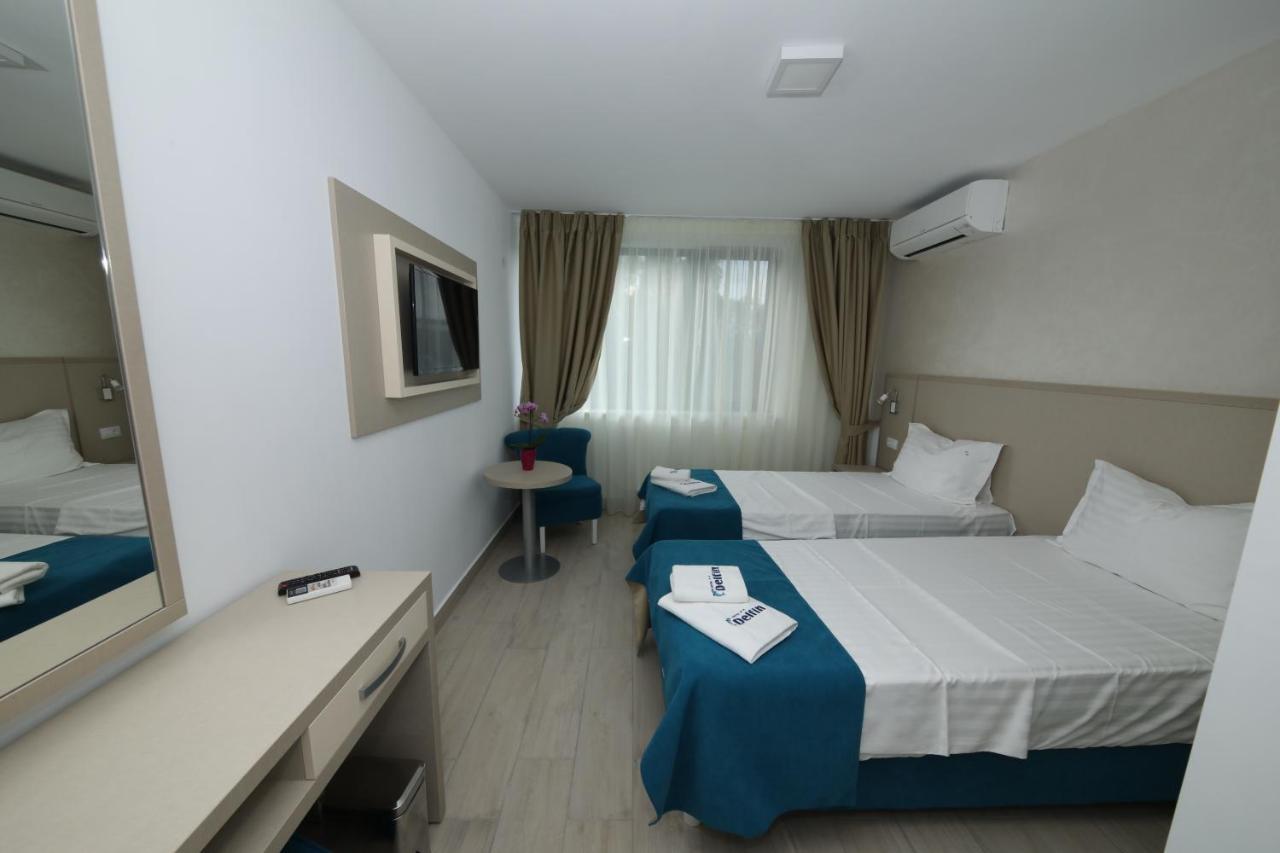 Hotel Delfin Mamaia Buitenkant foto