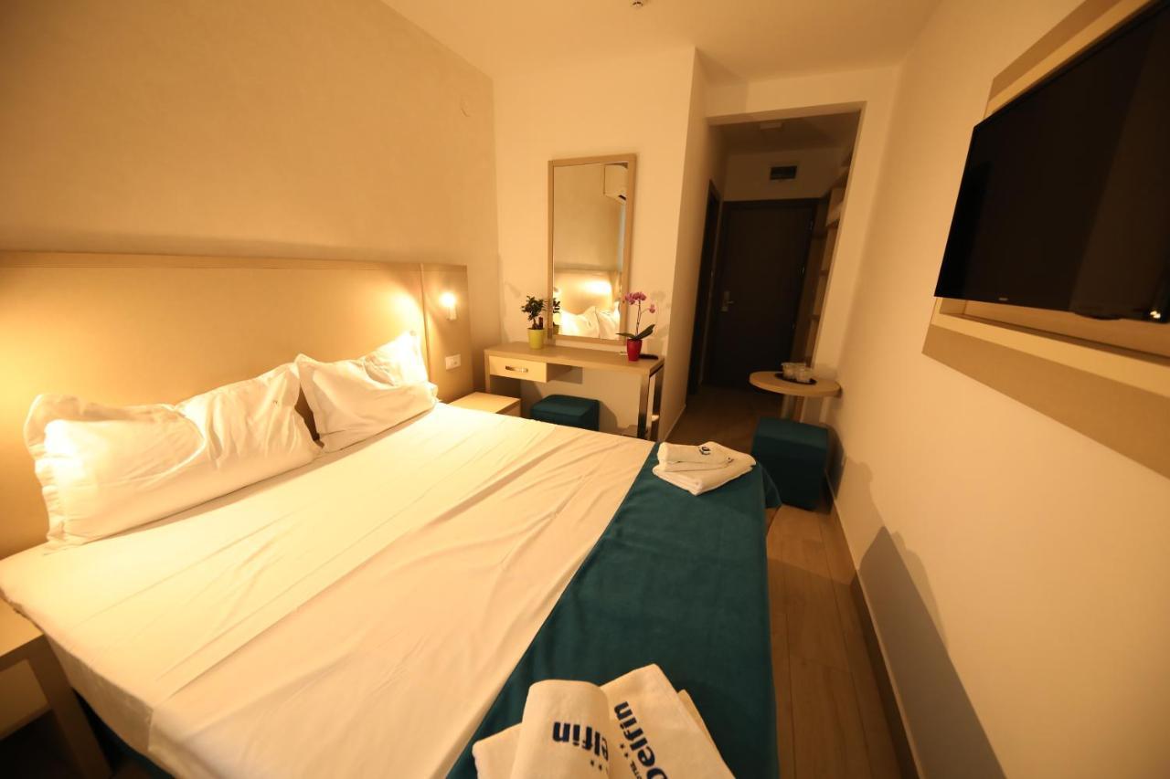 Hotel Delfin Mamaia Buitenkant foto