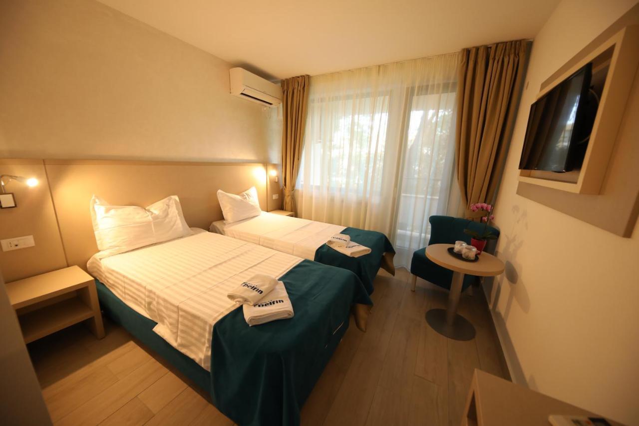 Hotel Delfin Mamaia Buitenkant foto