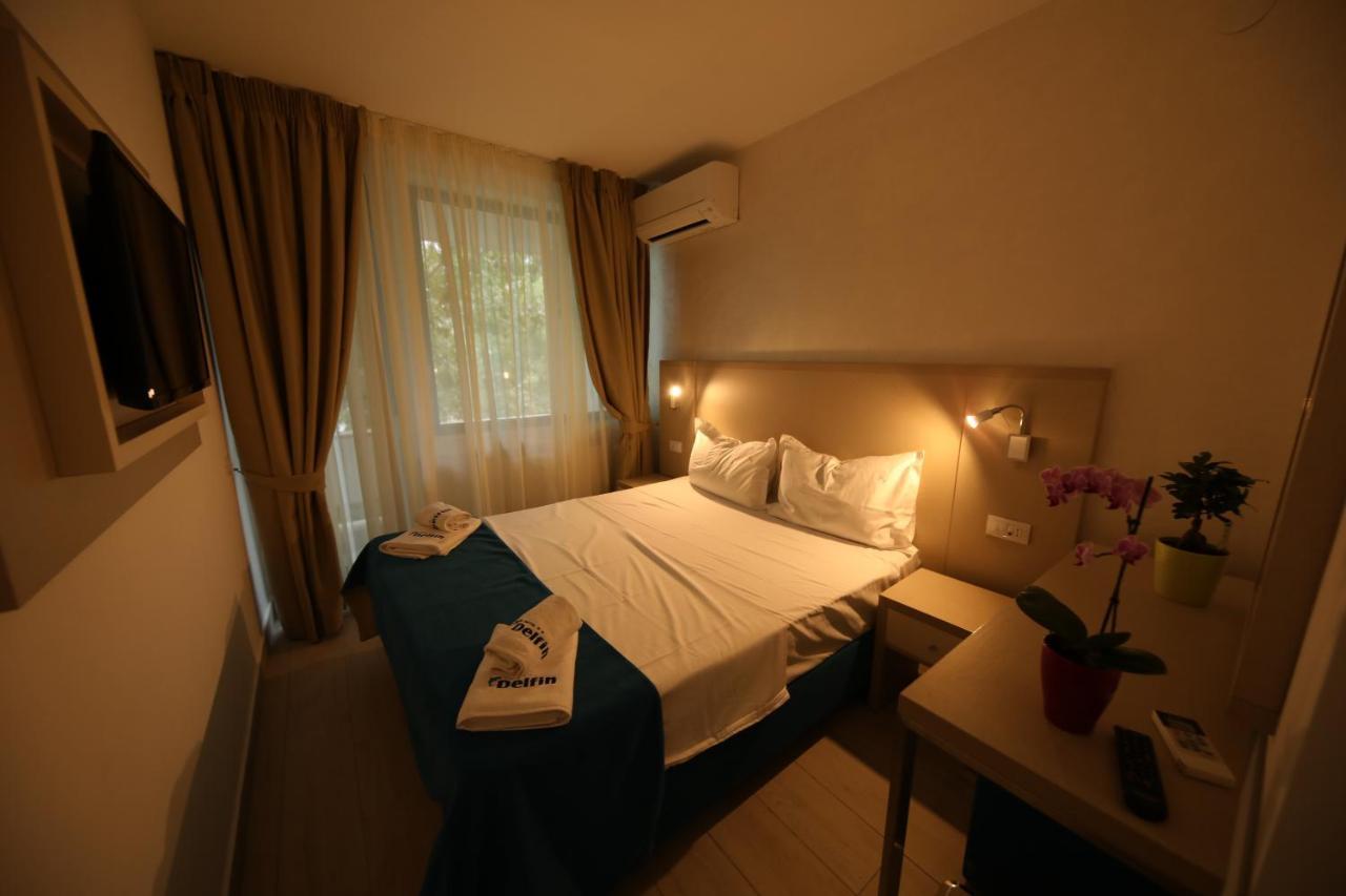 Hotel Delfin Mamaia Buitenkant foto