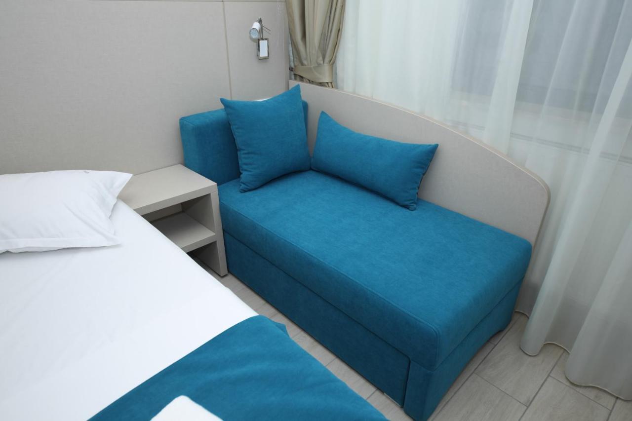 Hotel Delfin Mamaia Buitenkant foto