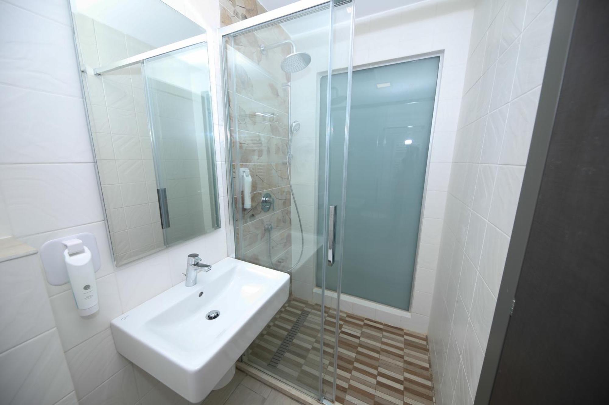 Hotel Delfin Mamaia Buitenkant foto