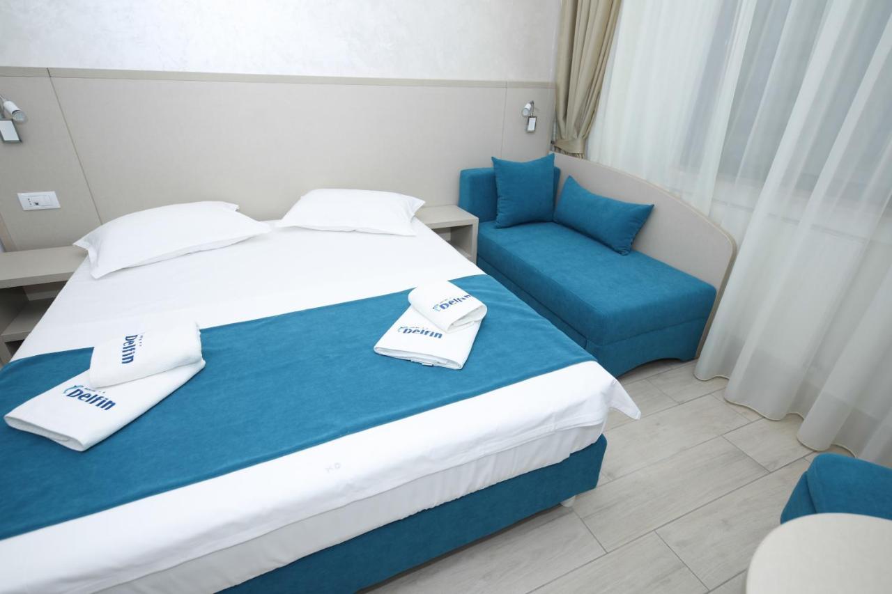 Hotel Delfin Mamaia Buitenkant foto