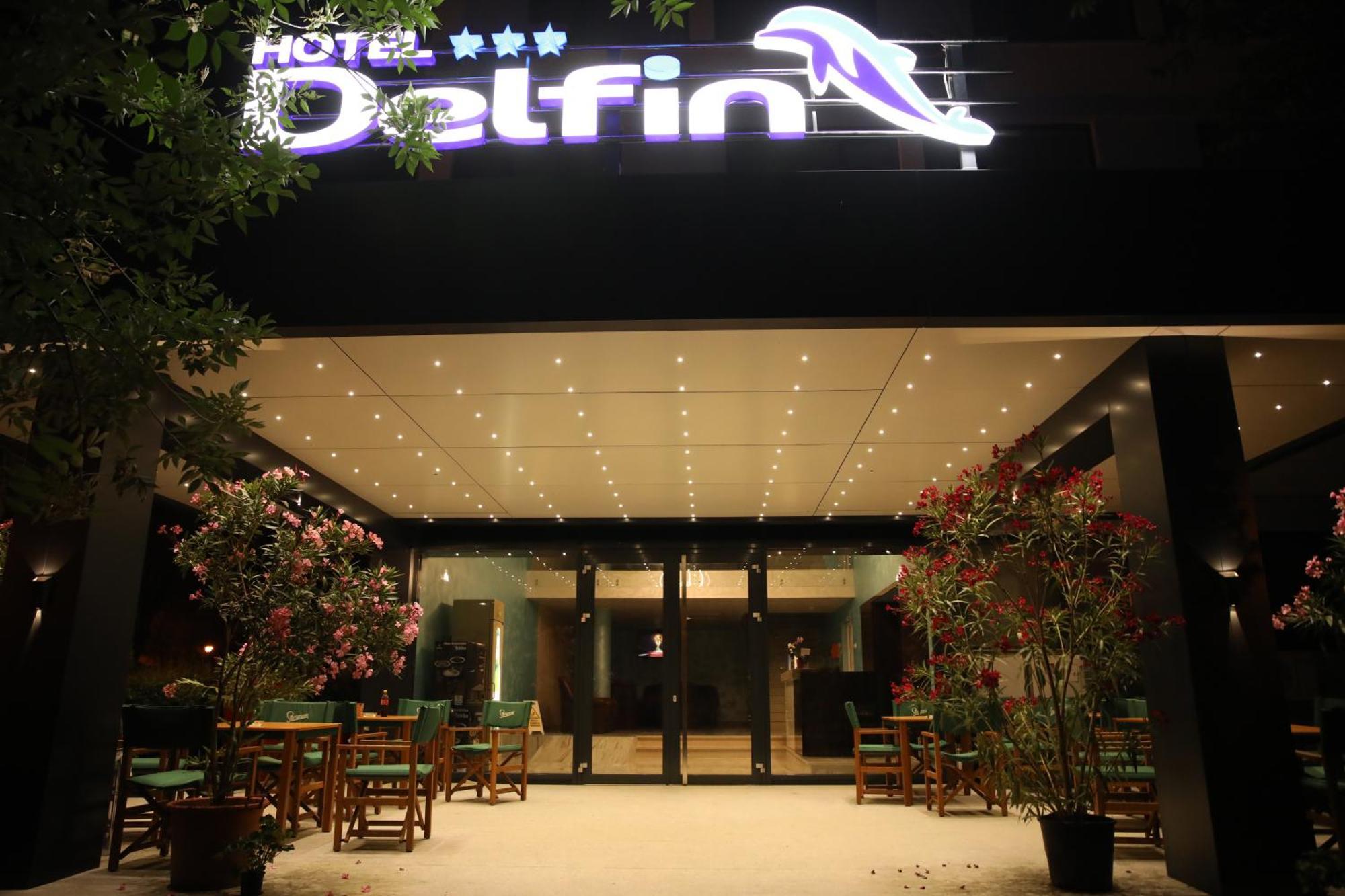 Hotel Delfin Mamaia Buitenkant foto